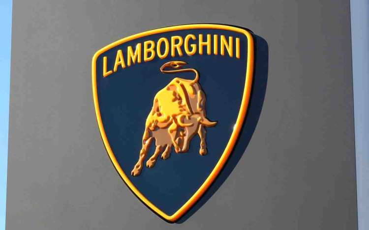 500 posti in Lamborghini pi&ugrave; la  settimana corta e stipendi pi&ugrave; alti
